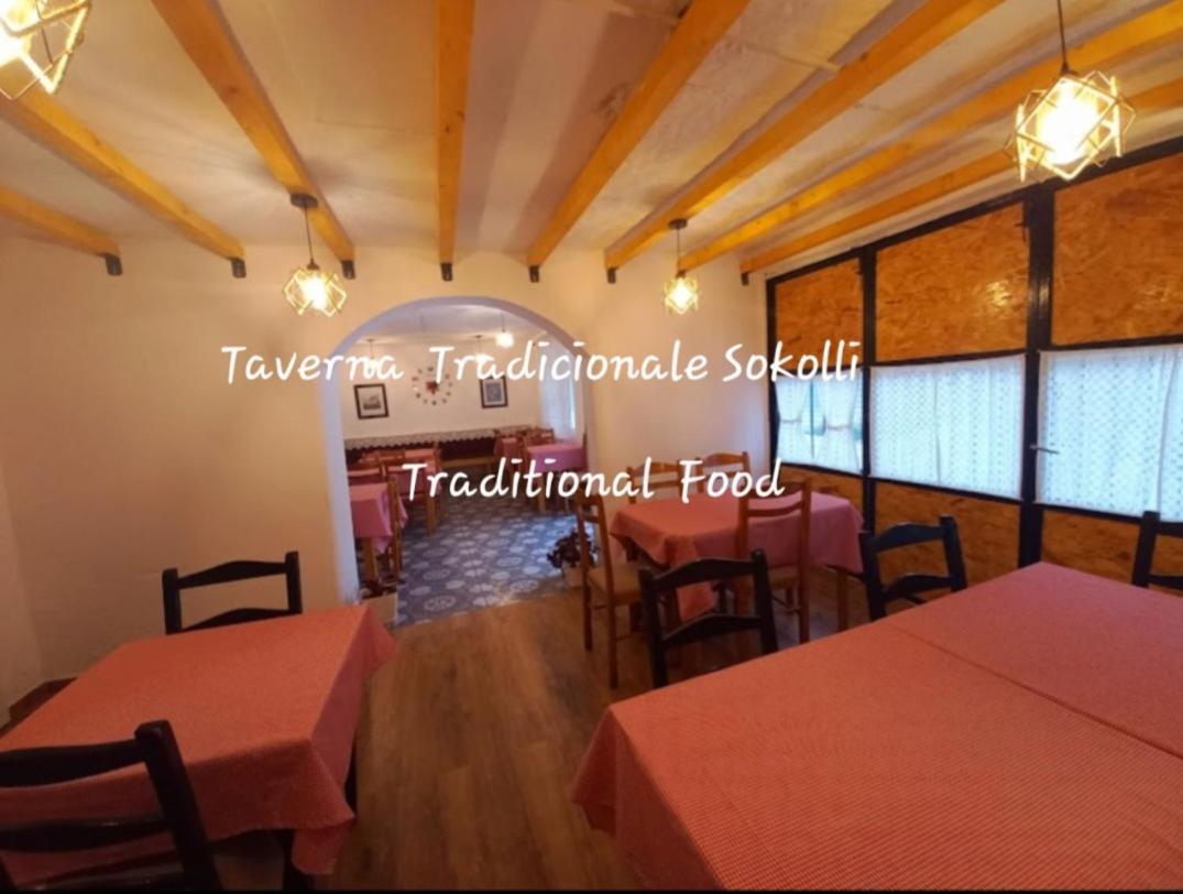 Sokolli Guest House Gjirokastër Eksteriør billede